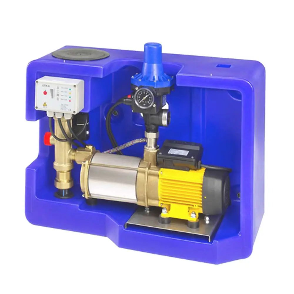 Pumpe aus einem blauen Gehäuse mit einem rotierenden Motor, Druckregler und Steuerungseinheit, hergestellt von Roth. Enthält Anschlussbereiche für Wasserversorgung.